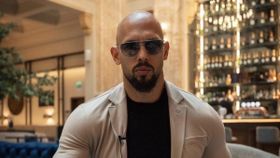 VIDEO Noi acuzații în cazul fraților Tate. Trei tinere din Marea Britanie ar fi fost victimele lor: „Din senin m-a apucat de gât”